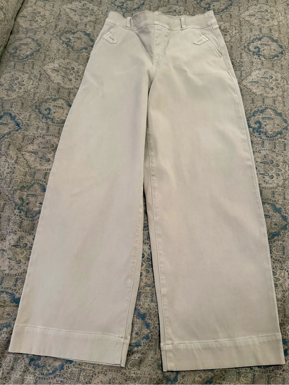SPANX Wide-Leg Cropped Pants in Light Beige